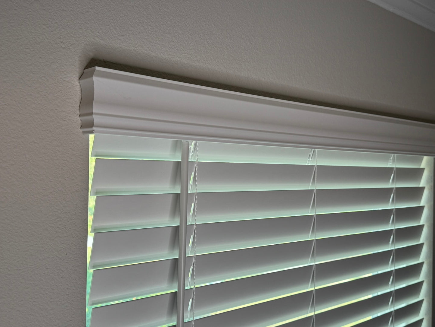 28.5" to 36" Width - Cordless Faux Blind